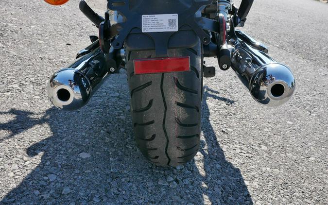 2024 Royal Enfield Super Meteor 650 Interstellar Grey