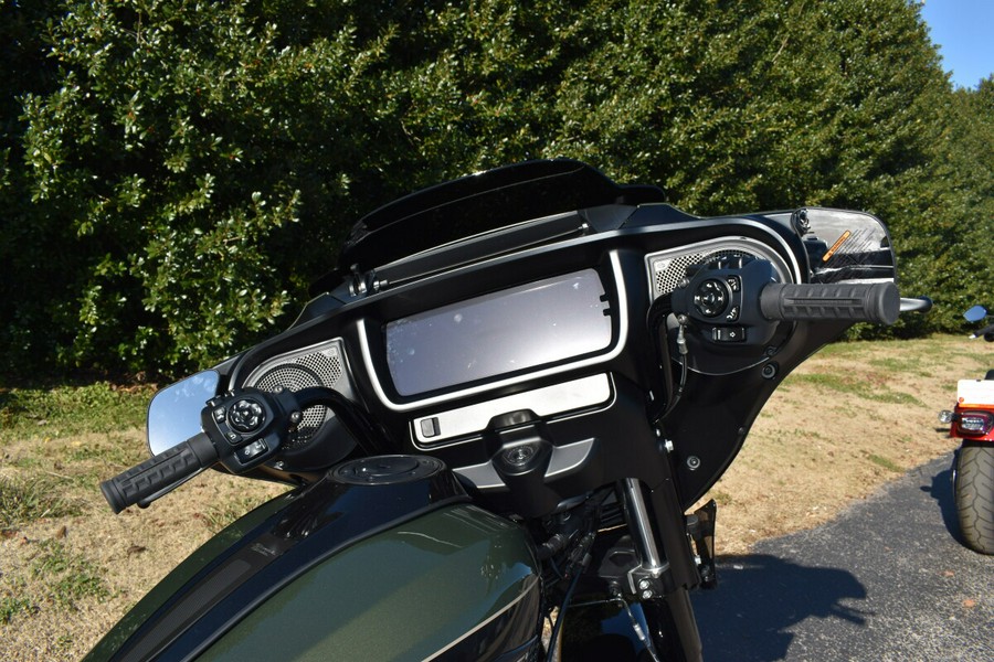 2026 Harley-Davidson Street Glide® – Modern Touring Icon