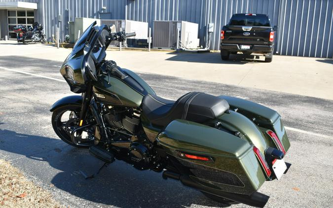 2026 Harley-Davidson Street Glide® – Modern Touring Icon