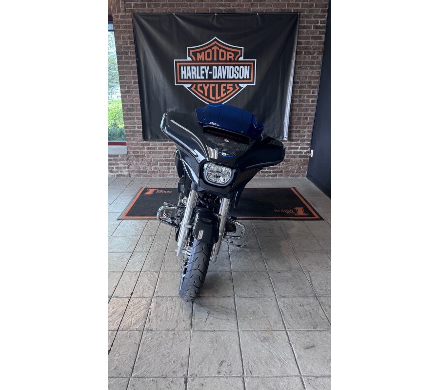 2026 Harley-Davidson Street Glide Liberty Enthusiast Midnight Ember Chrome Trim