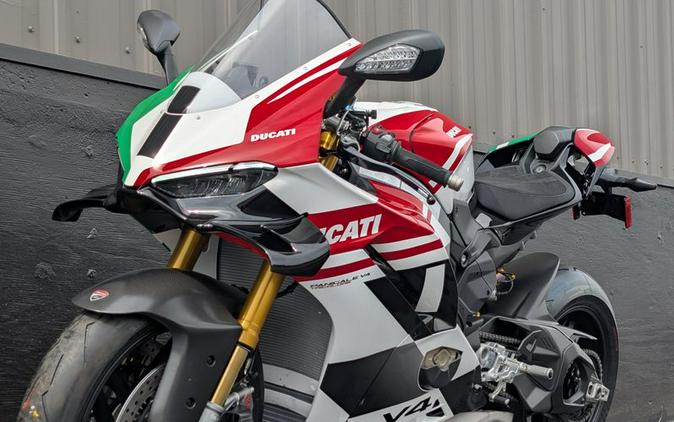 New 2025 DUCATI PANIGALE V4 TRICOLORE
