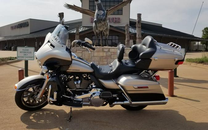 2018 Harley-Davidson® Ultra Limited Silver Fortune/Black Tempest