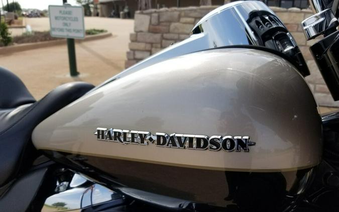 2018 Harley-Davidson® Ultra Limited Silver Fortune/Black Tempest
