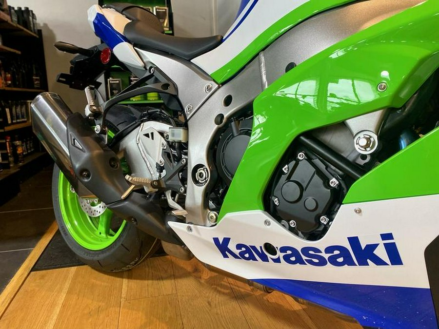 2024 Kawasaki Ninja® ZX™-10R 40th Anniversary Edition ABS