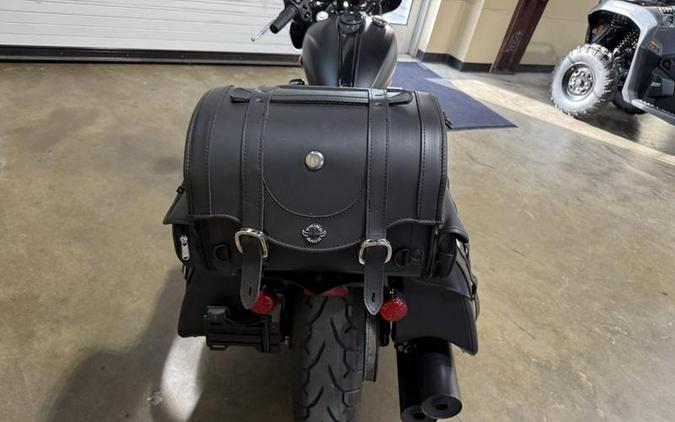 2022 Indian Motorcycle® Chief® Bobber Dark Horse® Black Smoke