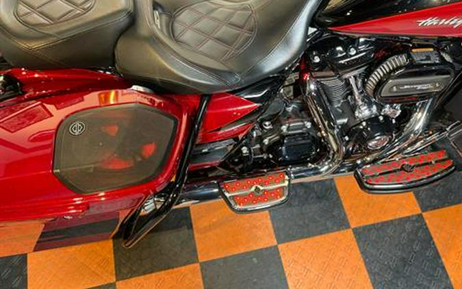 2017 Harley-Davidson CVO™ Street Glide®