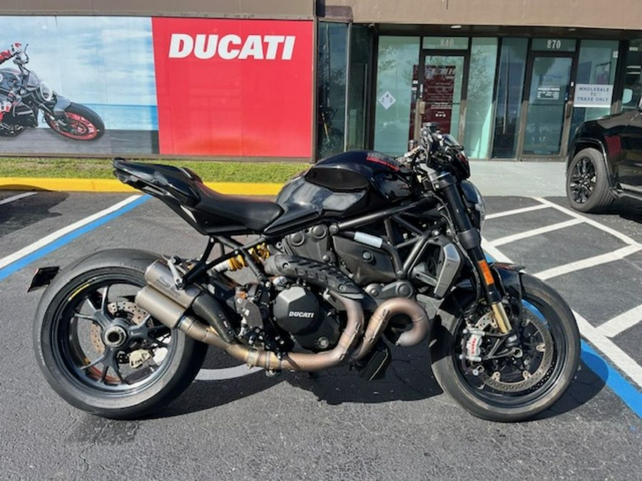 2016 Ducati Monster 1200 R Thrilling Black