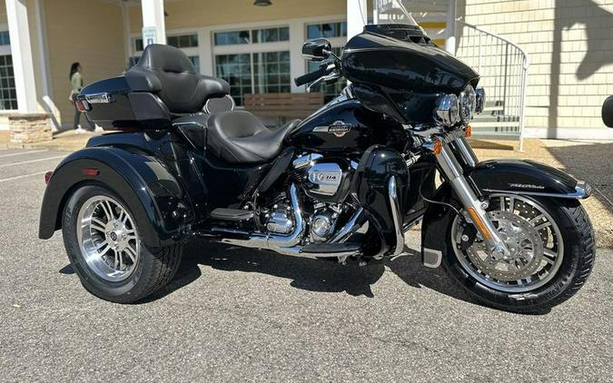 2024 Harley-Davidson® FLHTCUTG - Tri Glide® Ultra