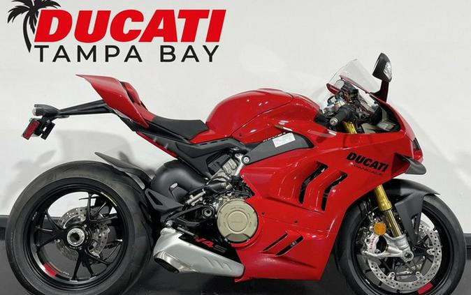 2024 Ducati Panigale V4 S Red