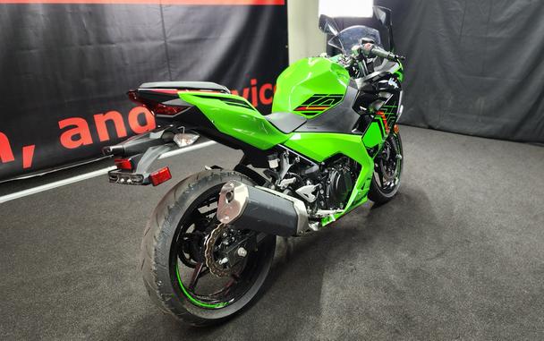 2023 Kawasaki NINJA EX400 KRT ABS