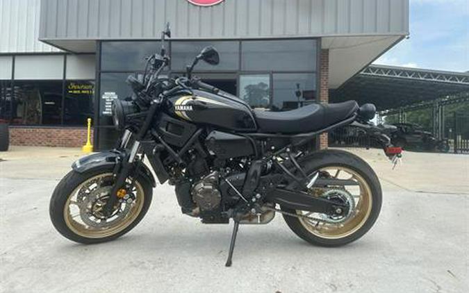 2024 Yamaha XSR700