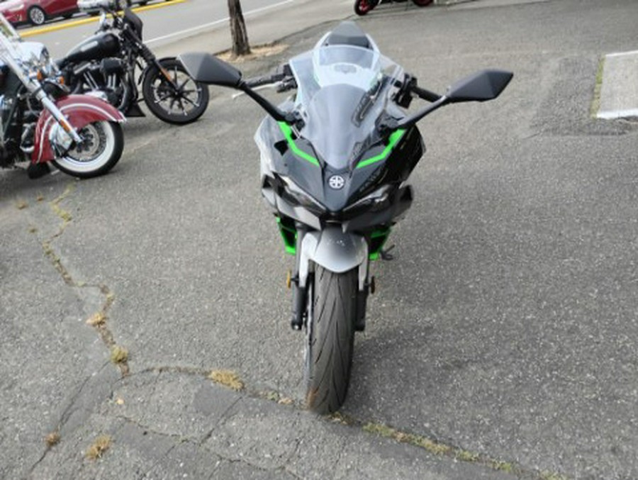 2024 Kawasaki Ninja 7 Hybrid ABS