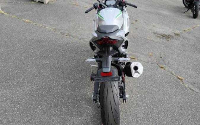 2024 Kawasaki Ninja 7 Hybrid ABS