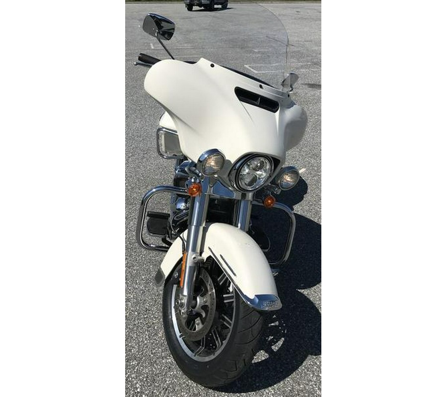 2023 Harley-Davidson® FLHTP