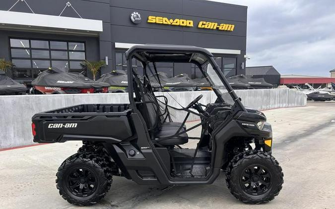 2023 Can-Am® Defender DPS HD9 Timeless Black