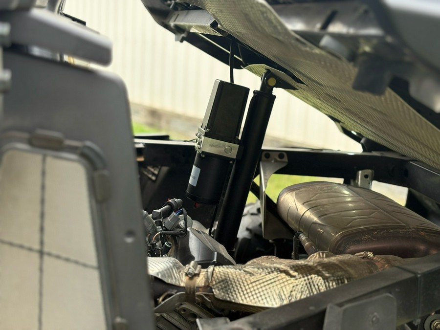2023 Can-Am Defender MAX DPS HD9