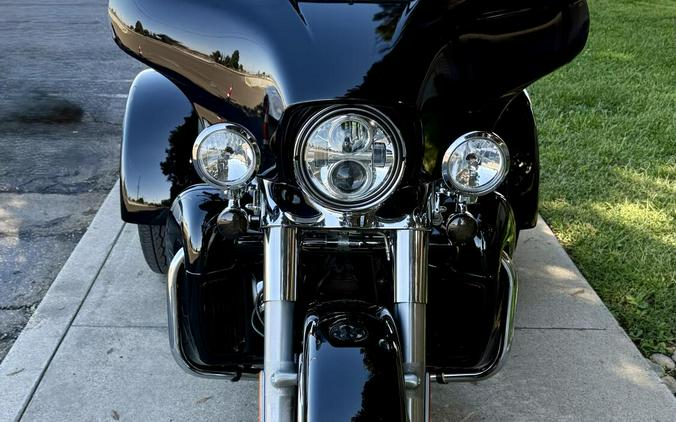 2016 FLHCUTG Tri Glide Ultra
