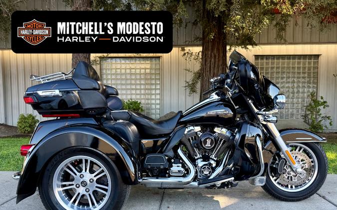 2016 FLHCUTG Tri Glide Ultra