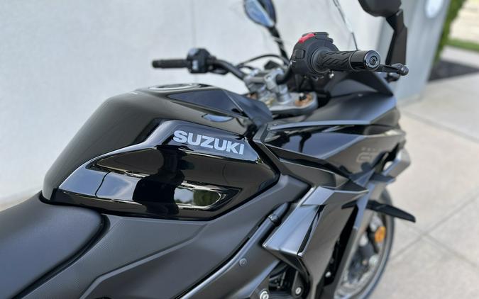 2024 Suzuki GSXS 1000GT