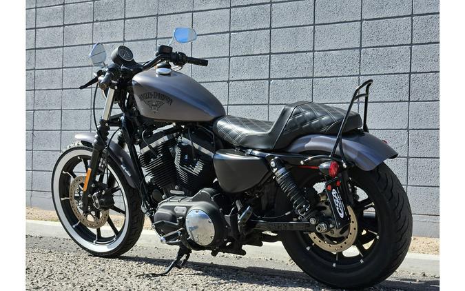 2016 Harley-Davidson® XL883N Iron 883