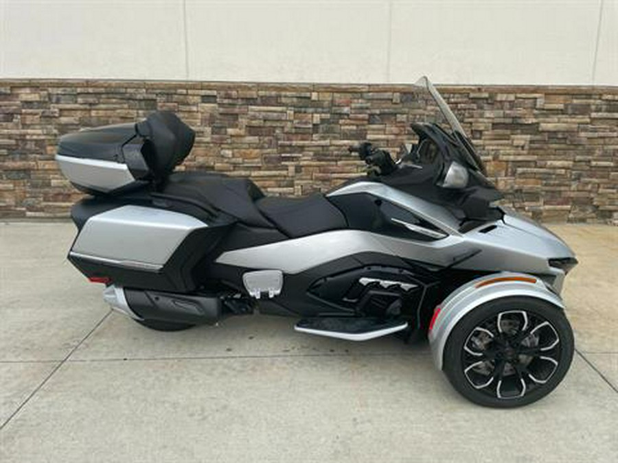 2023 Can-Am Spyder RT Limited