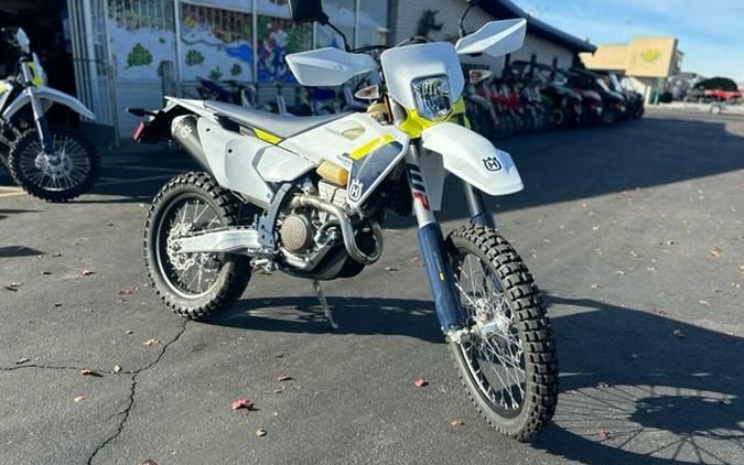 2025 Husqvarna Motorcycles FE 350 S