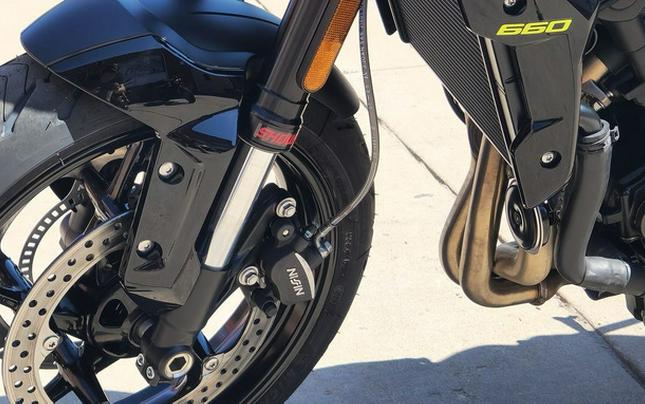 2026 Triumph Trident 660 Stone Grey