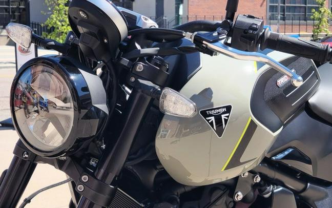 2026 Triumph Trident 660 Stone Grey