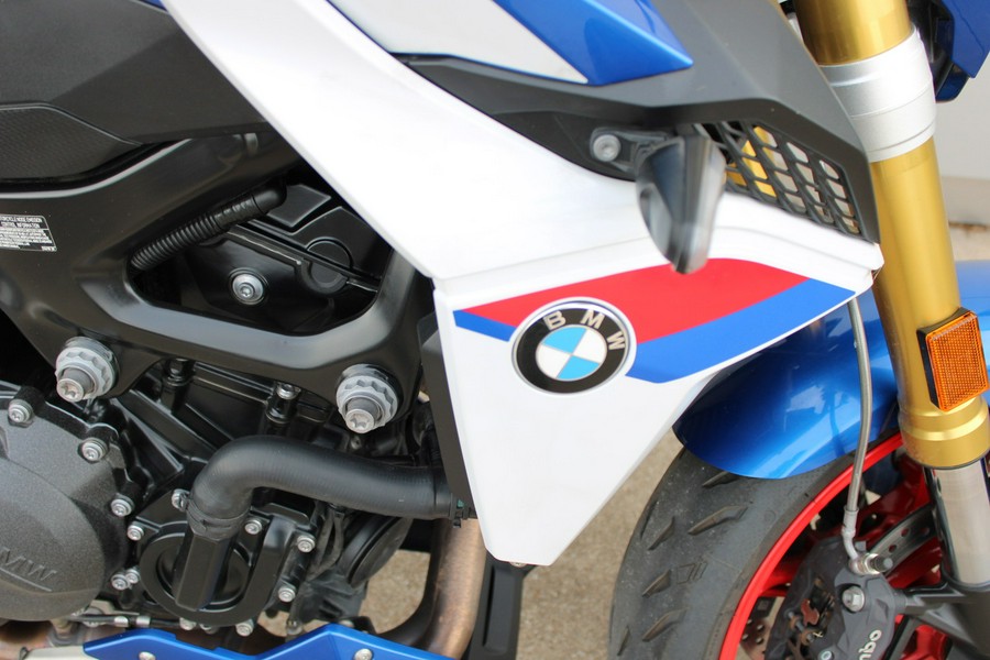 2025 BMW F 900 R