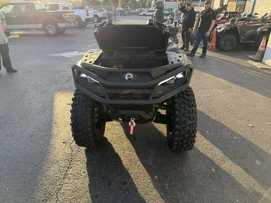 2026 Can-Am® Outlander Backcountry 1000R Multicam Dark Camo