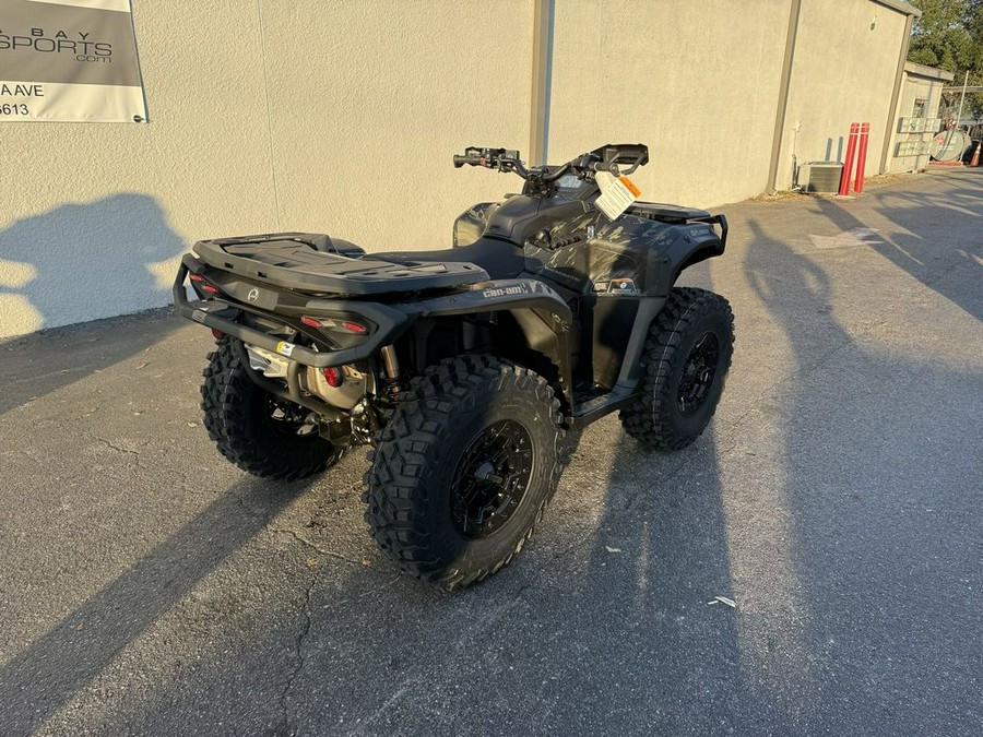 2026 Can-Am® Outlander Backcountry 1000R Multicam Dark Camo
