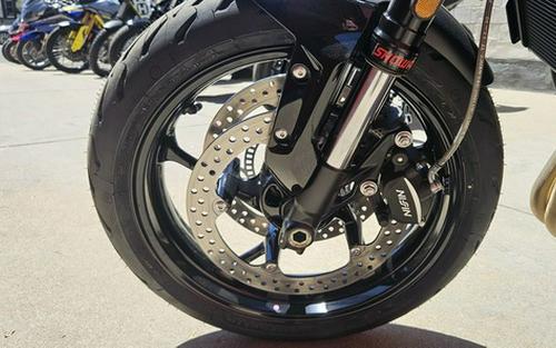 2026 Triumph Trident 660 Cosmic yellow 660 Cosmic Yellow Sapphire Black