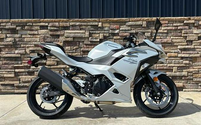 2025 Kawasaki Ninja 500