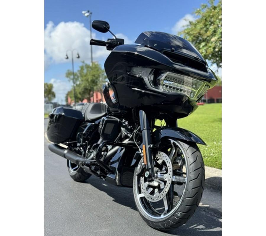 2025 Harley-Davidson FLTRX - Road Glide