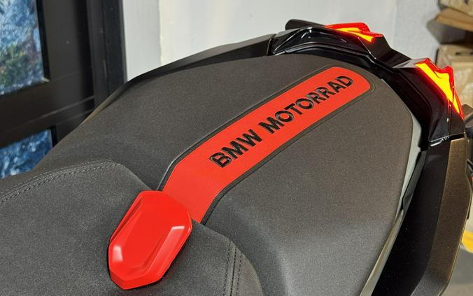 New 2026 BMW R 1300 R