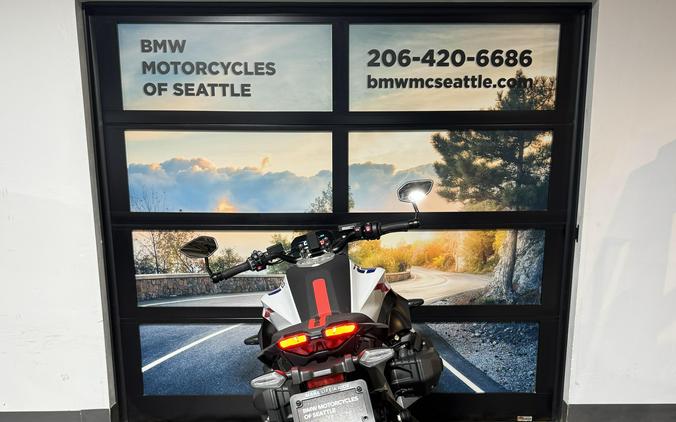 New 2026 BMW R 1300 R