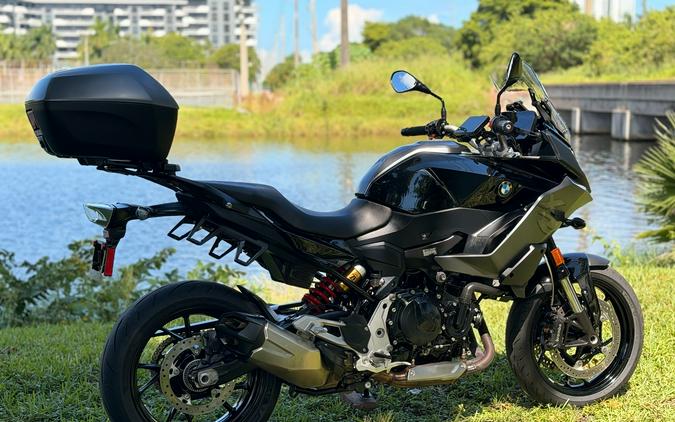 2022 BMW F 900 XR
