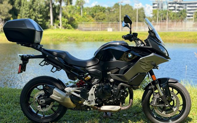 2022 BMW F 900 XR