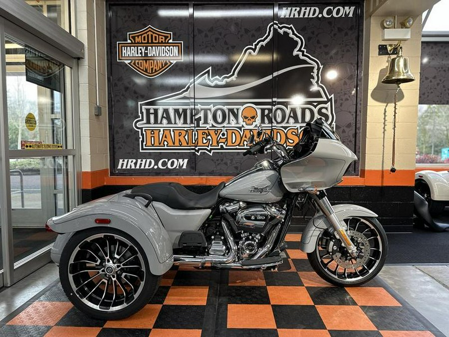 2024 Harley-Davidson® FLTRT - Road Glide® 3