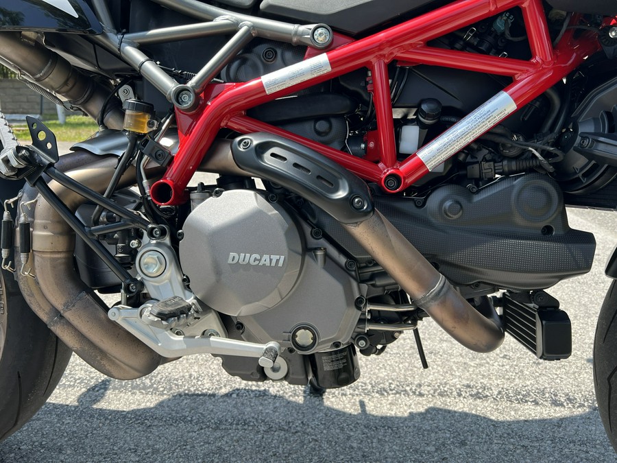 2021 Ducati Hypermotard SP