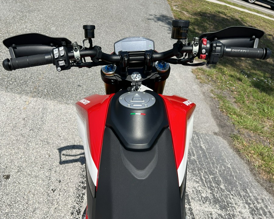 2021 Ducati Hypermotard SP