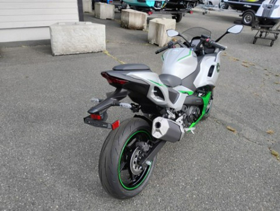 2024 Kawasaki Ninja 7 Hybrid ABS