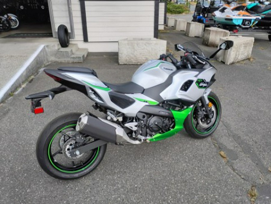 2024 Kawasaki Ninja 7 Hybrid ABS