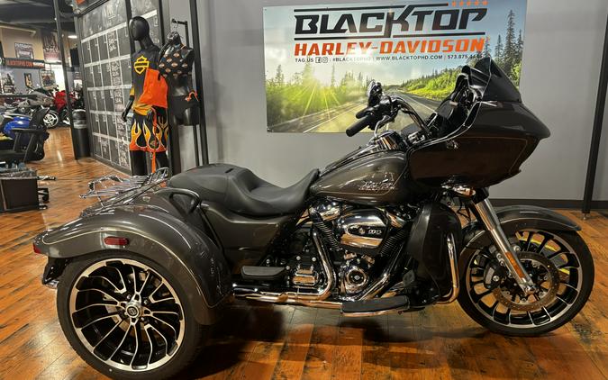 2023 Harley-Davidson® Road Glide® 3 GRAY HAZE