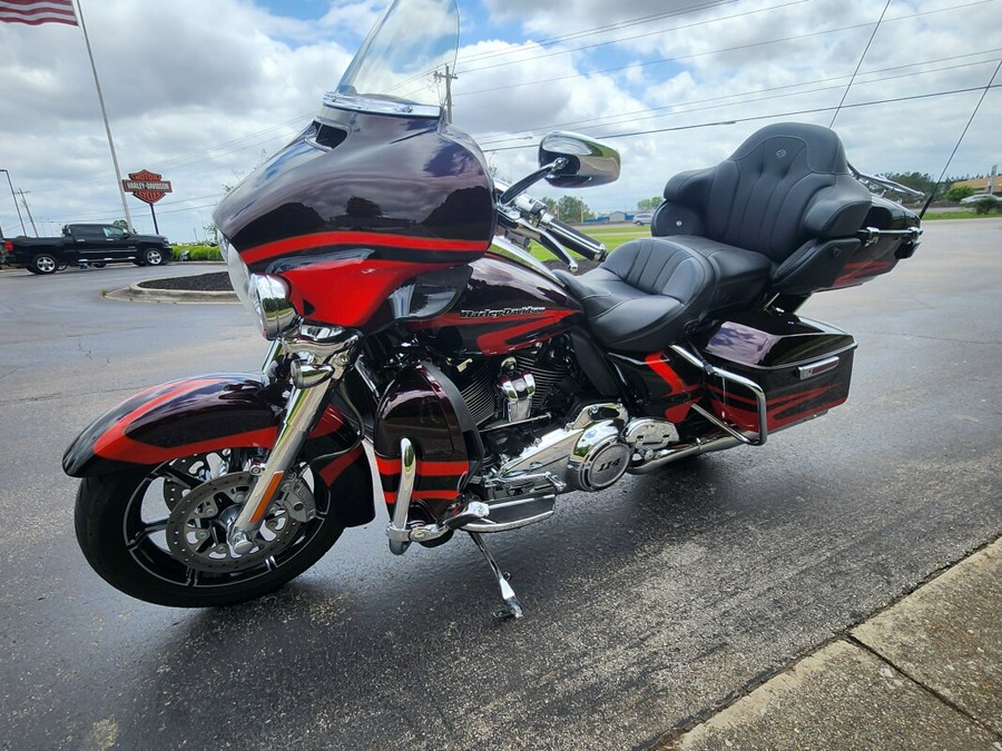 2017 Harley-Davidson CVO™ Limited