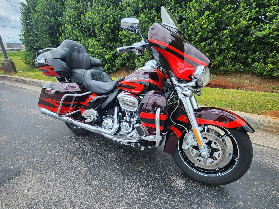 2017 Harley-Davidson CVO™ Limited