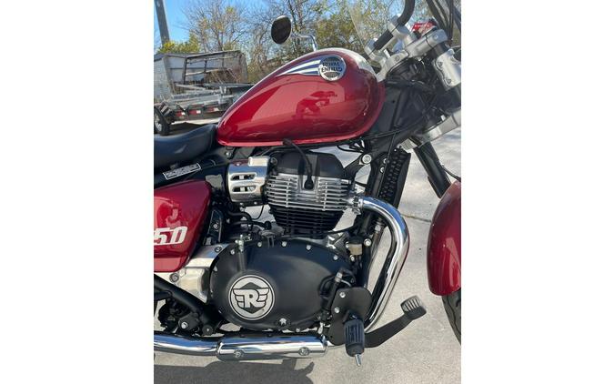 2024 Royal Enfield SUPER METEOR 650 - CELESTIAL RED