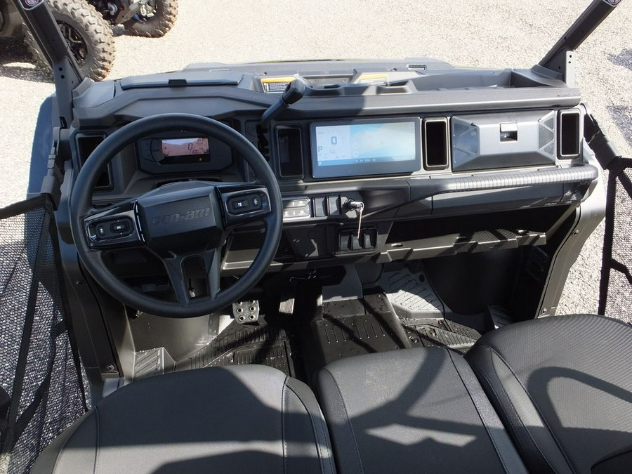 2026 Can-Am Defender XT HD11