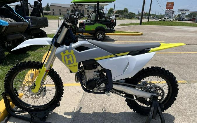 2023 Husqvarna® FC 450