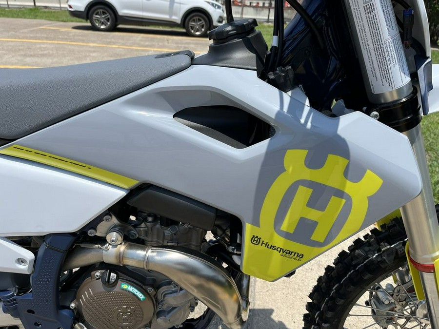 2023 Husqvarna® FC 450